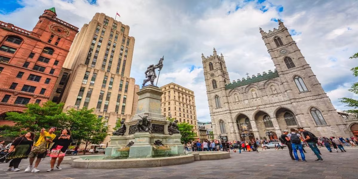 Visit Notre Dame Basilica with Best of Montreal Walking Tour.jpg