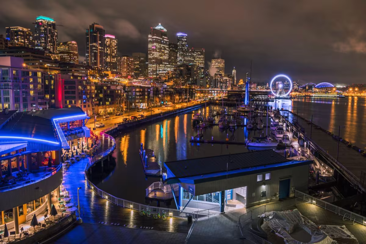 Seattle Night Tour with Space Needle & Skywheel.jpg.