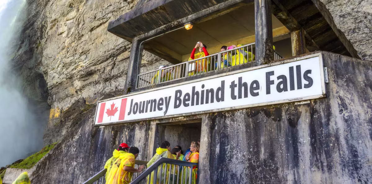Ultimate Niagara Falls + SkyWheel Ticket image 4